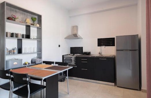 Foinikounta Apartment | Meteoro 2
