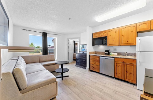 Central Scottsdale Apartment | Metro Scottsdale Extended Stay