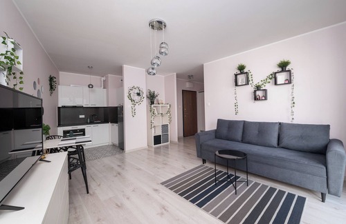 Nowa Praga Apartment | Metro Szwedzka Comfort Studio