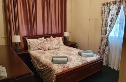 Mount Morgan House | Meyenburg House