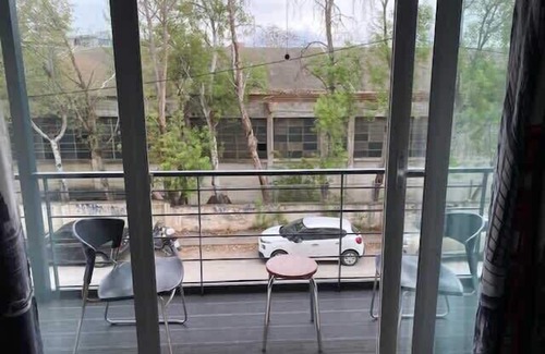 Khalkis Apartment | Mezzanine Escape - Cozy and Bright Escape