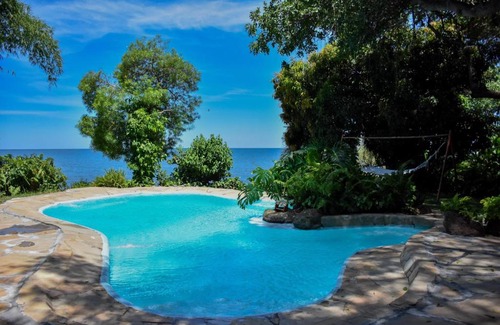 Ruma National Park Cabin | Mfangano Island Lodge