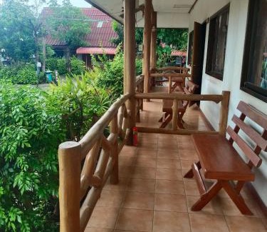 Thani House | MG Guesthouse
