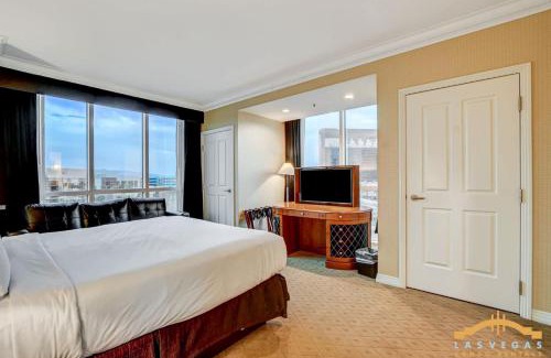 Las Vegas House | MGM Signature-04-602 1Br 2Ba Balcony Suite