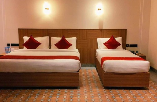 Velankanni Hotel | MGM Vailankanni Residency