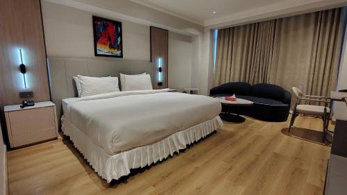 Delhi Hotel | MHone
