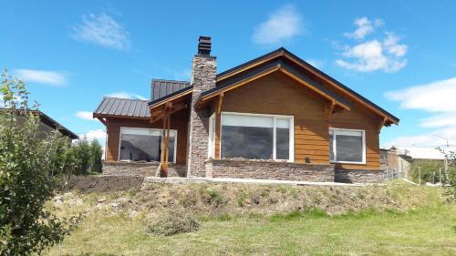 Trevelin House | Mi casita en la loma