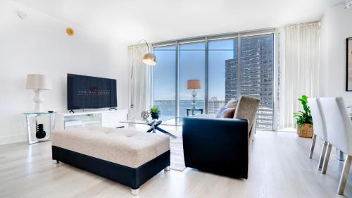 Downtown Miami Apartment | Miami Brickell Condos - W Miami