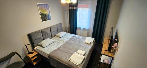 Radom Apartment | Miami Vice apartament by Karl