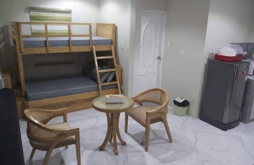 Cabuyao House | Michael's Homestay-Deluxe Suite Room # 1
