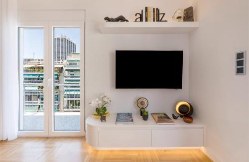 Goudi Apartment | Michalakopoulou Corner & Bright Apartment