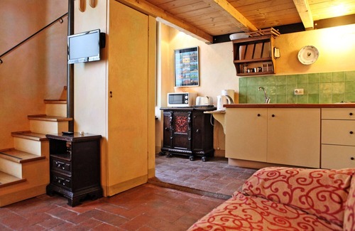 Oltrarno Apartment | Michele - Intimate and cozy penthhouse in a traditional 1860 Villa