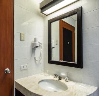 Santo Tomas Hotel | Microtel by Wyndham Batangas