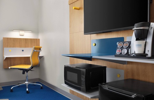 Brownsburg-Chatham Hotel | Microtel by Wyndham Lachute