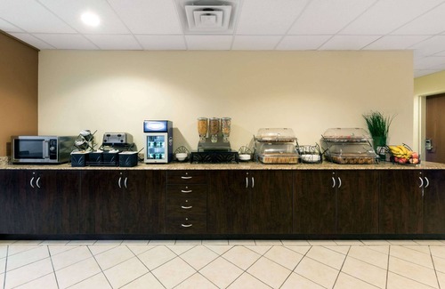 Eagle Pass Hotel | Microtel Inn and Suites Eagle Pass