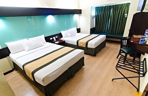 Cabanatuan Hotel | Microtel Inn by Wyndham Cabanatuan