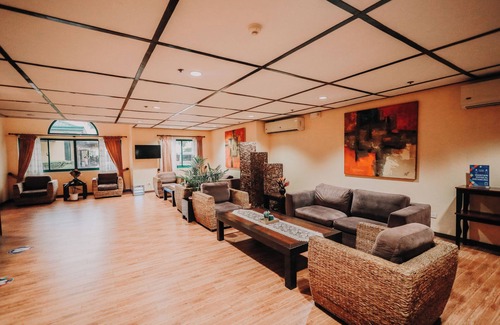 Cabanatuan Hotel | Microtel Inn by Wyndham Cabanatuan