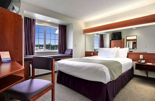 Bridgeport Hotel | Microtel Inn & Suites by Wyndham Bridgeport