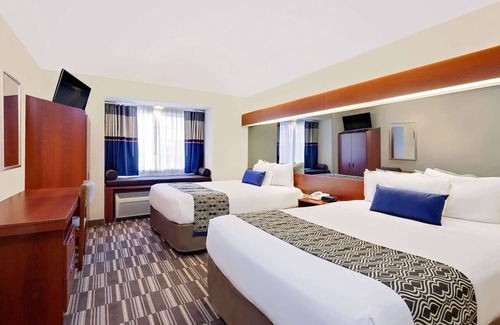 Middletown Hotel | Microtel Inn & Suites by Wyndham Middletown