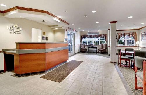 Bridgeport Hotel | Microtel Inn & Suites by Wyndham Bridgeport