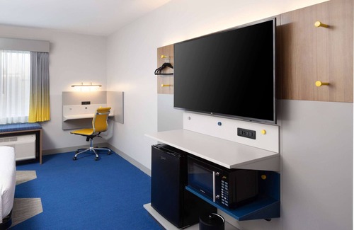 Macedon Hotel | Microtel Inn & Suites By Wyndham Macedon