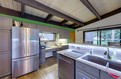 Dumont Cabin | Mid-Century Cabin: Creekside, Easy Access to i-70