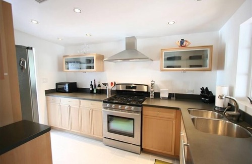 Sam Hughes House | Mid-Century Modern home in the heart of Sam Hughes Neighbourhood