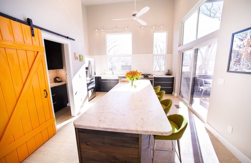 Salida House | Mid-Century Modern In Salida, 4X4 deep soaking Tub, Huge 2nd story Balcony views