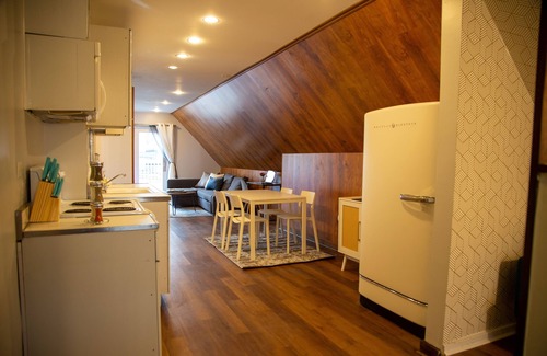 Palmer Square Apartment | Mid Century Modern Penthouse-Logan Square Chicago
