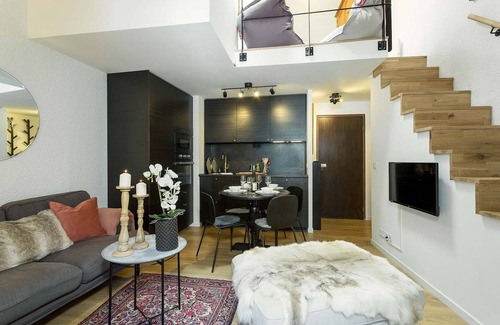 Chamonix City Centre Cottage | Midi loft - an apartment that sleeps 4 guests in 1 bedroom