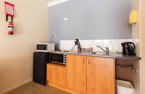 Taree Hotel | Midlands Motel