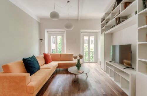 Como Apartment | Midnight Borgo - by MyHomeInComo