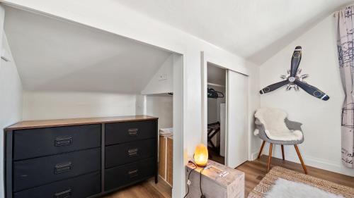 Midtown House | Midtown Flight Deck: 2BR Gem