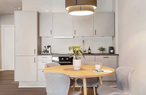 Vesterbro Apartment | Midtown Living Summar