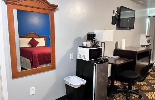 Guthrie Center Hotel | Midway Motel