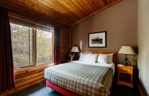 Pocahontas Cabin | Miette Mountain Cabins