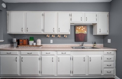 Lynn Center House | Mighty Mississippi River Retreat