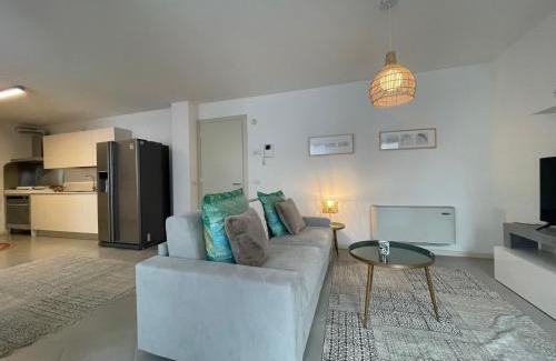 Soiano del Lago Apartment | Miji Appartment