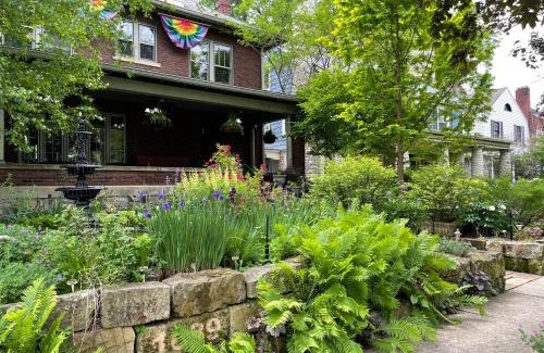 Franklin Park House | Mike & Allen's Place on the Park 1