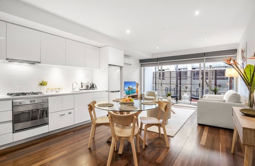Prahran Apartment | “MILA” Trendy Prahran 1-Bed Apartment with Balcony