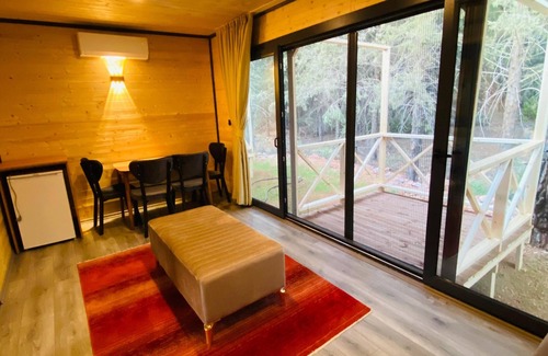 Kepez Ski Chalet | Milagos bungalow