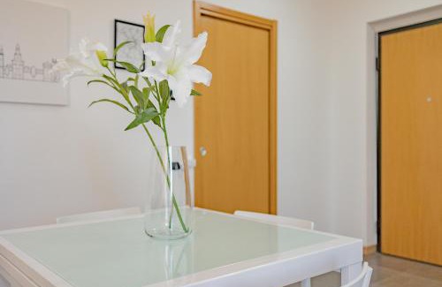 Assago Apartment | Milan Forum Camelia Guesthouse