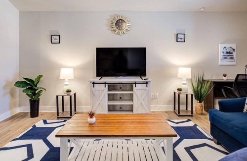 Lubbock House | Milano Guesthouse in Lubbock