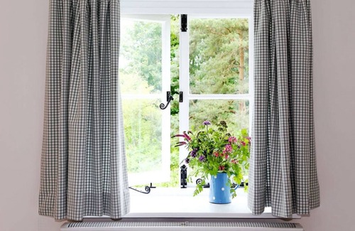 Scaynes Hill Cottage | Mill Barn by inspirestays.com - a cottage that sleeps 2 guests in 1 bedroom