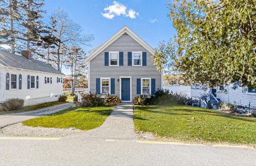 Boothbay Harbor House | Mill Cove Cottage
