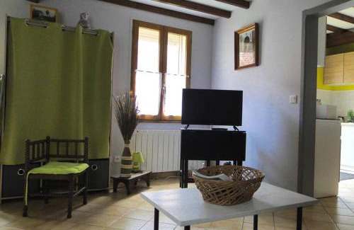 Hem-Hardinval House | Miller's farm. Cottage on the Auhtie for 2