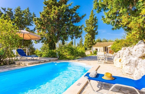 Ieromonachos Villa | Millers Cottage Large Private Pool, A/C, WiFi