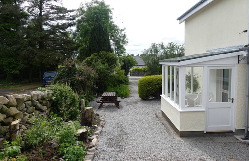 Rockcliffe Cottage | Millfield - a house that sleeps 5 guests in 3 bedrooms