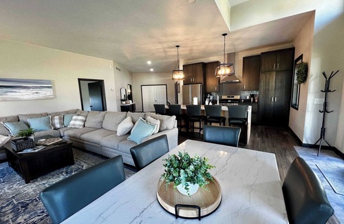 Sugarcreek House | Millhart Family Lodge & Rec Center