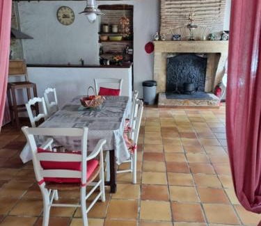 Barie House | Mimosa